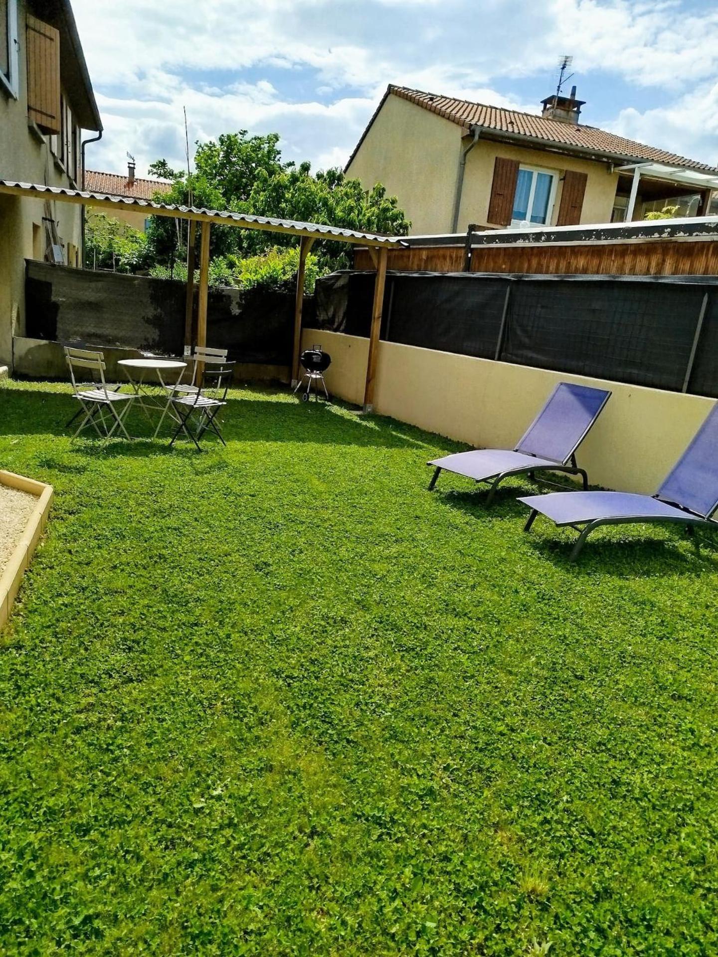 Le Studio Du Doux Tournon-sur-Rhone Exterior photo