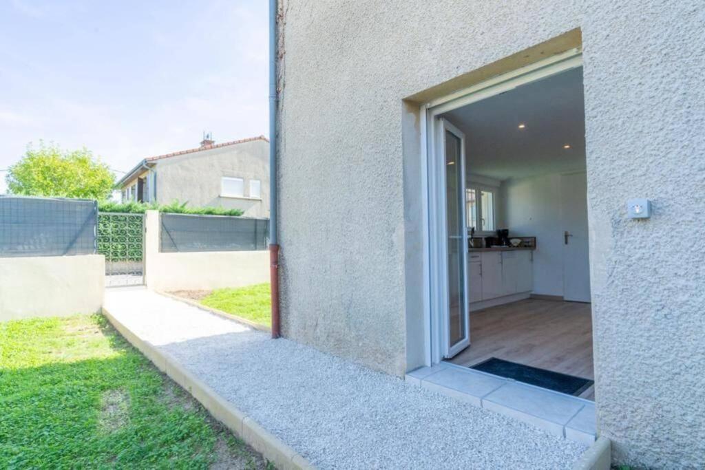 Le Studio Du Doux Tournon-sur-Rhone Exterior photo